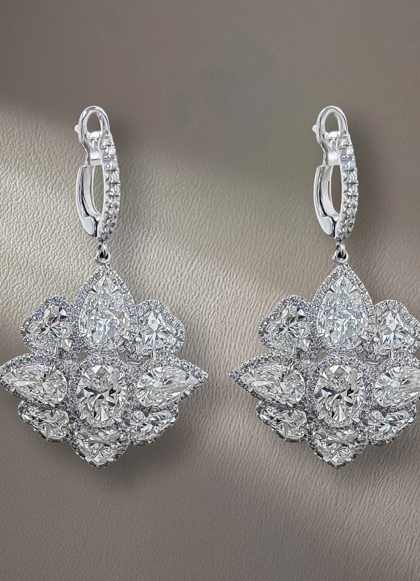 CHOPARD EARRING