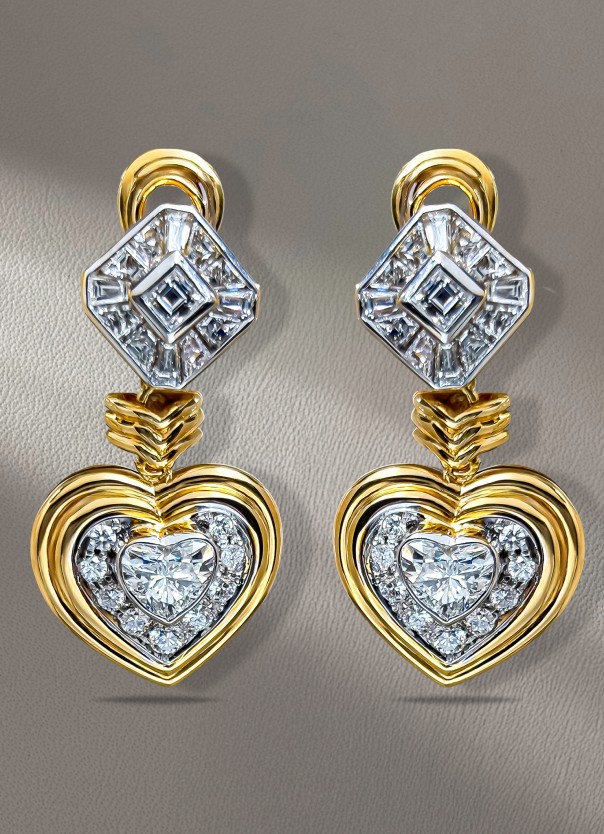 EARRING
