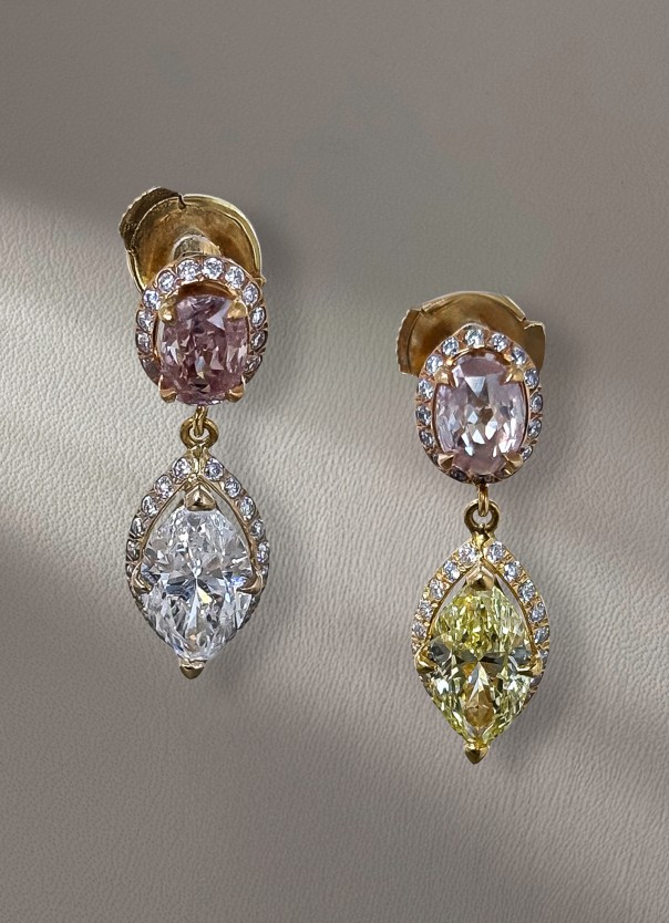 EARRING