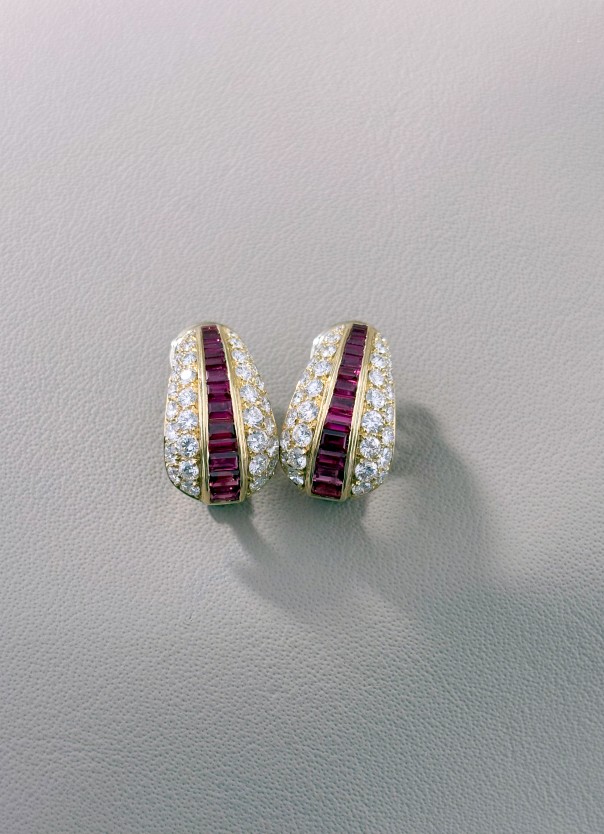 Stud New Earring