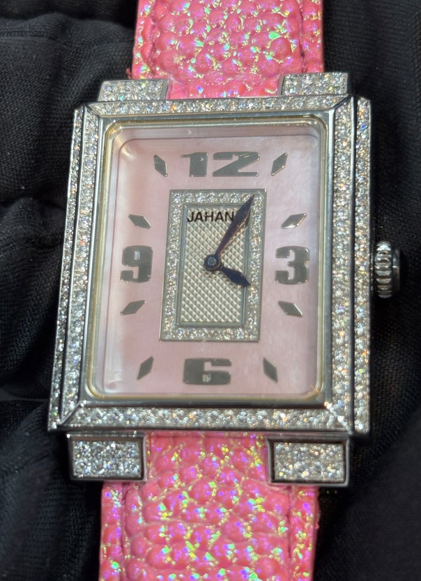 JAHAN MAJESTY MOTHER OF PEARL DIAL